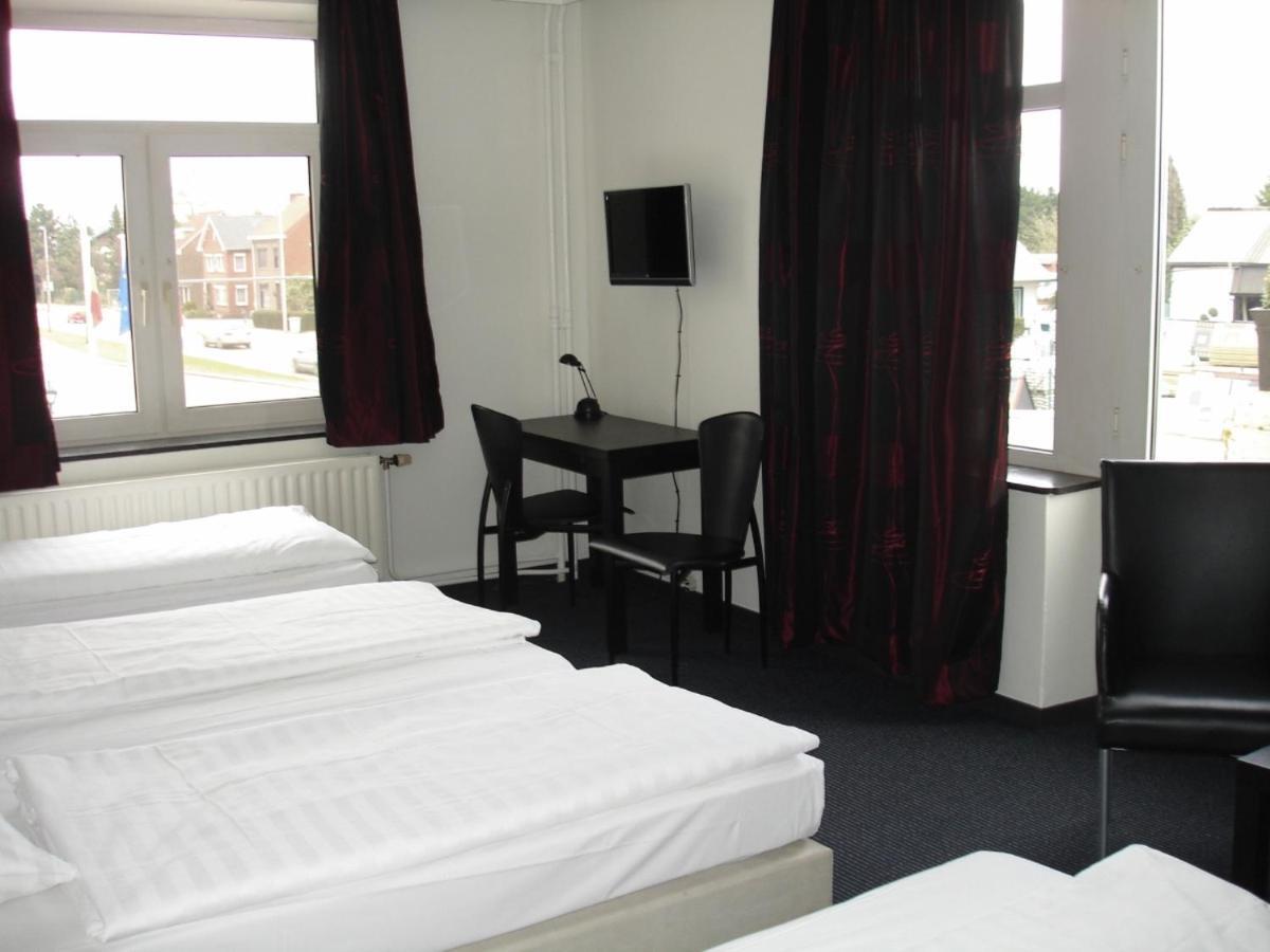 Hotel Admiraal ランアーケン 部屋 写真